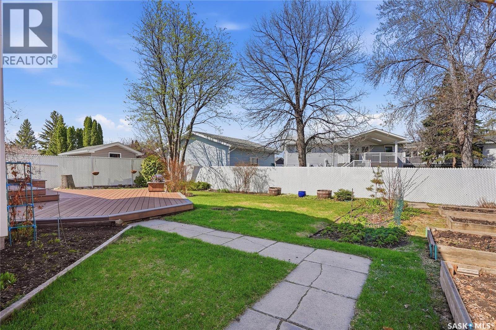 227 Flavelle Crescent, Saskatoon, SK - Outdoor