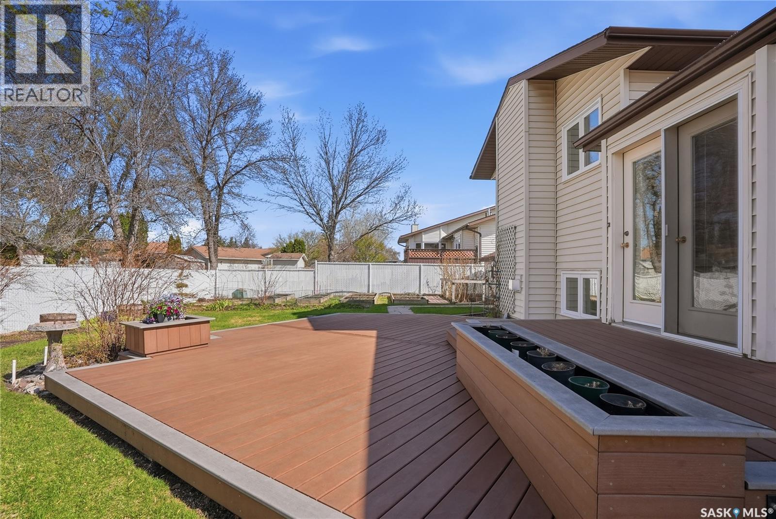 227 Flavelle Crescent, Saskatoon, SK - Outdoor With Deck Patio Veranda