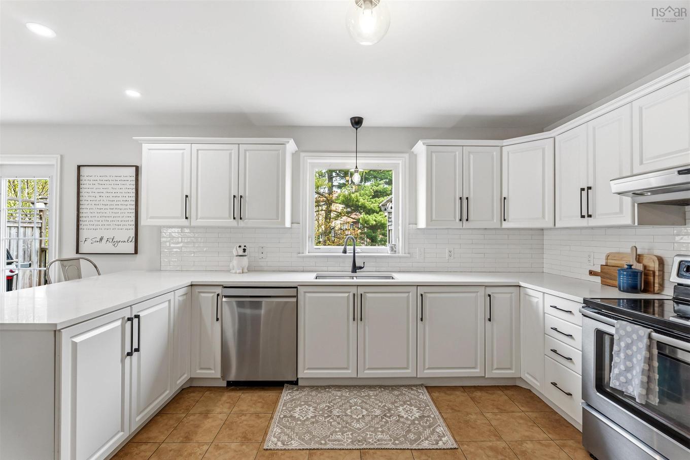 15 Merchant Court, Halifax, NS