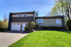 1408 Rue de la Rocaille L'Ancienne-Lorette, QC G2E 5A4