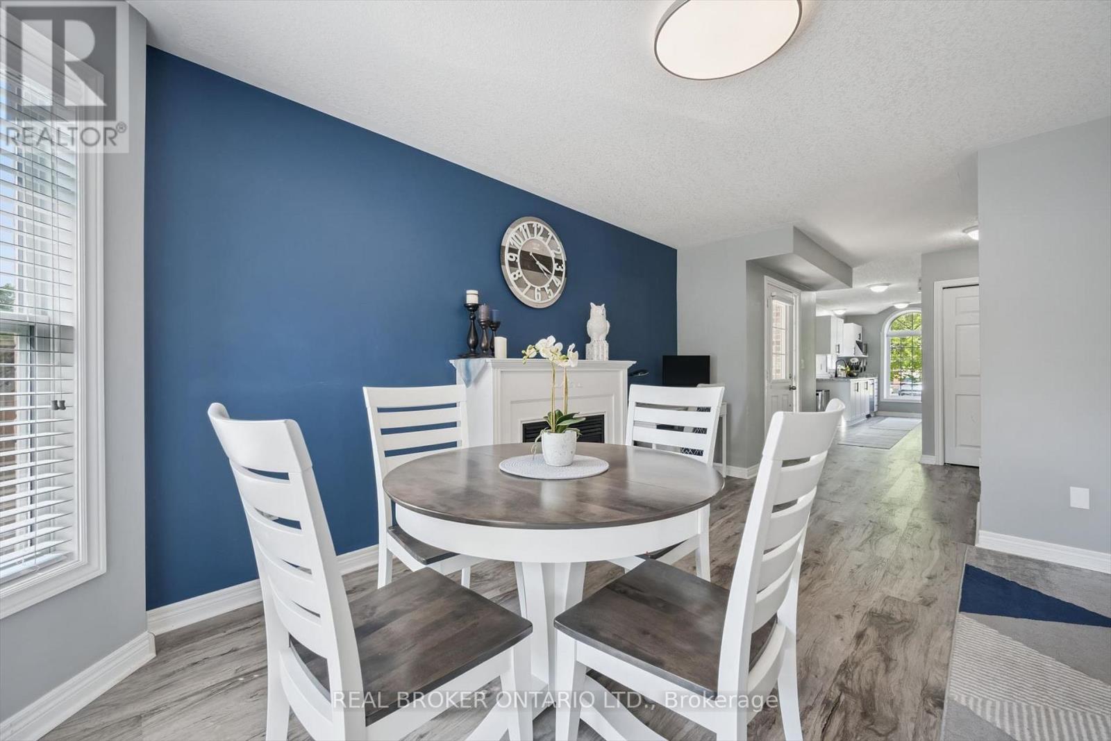 Dining Room - 511 Dansbury Drive, Waterloo, ON - Indoor Photo Showing Dining Room
