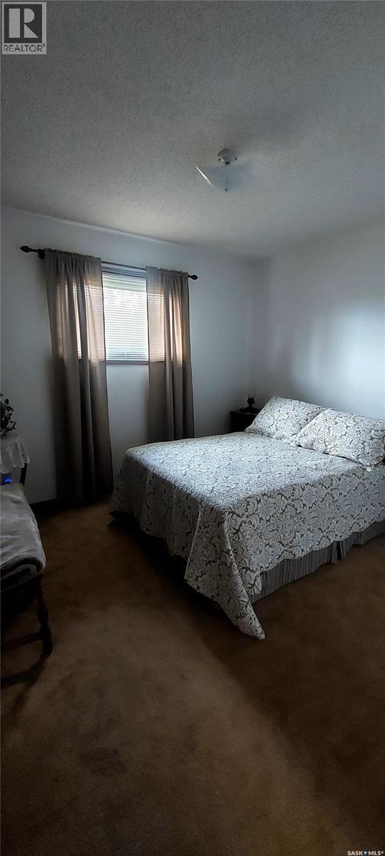 918 Anton Place, Wadena, SK - Indoor Photo Showing Bedroom