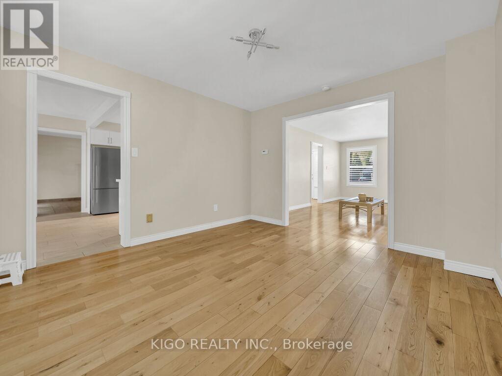 16 Glennie Court, Cambridge, ON - Indoor Photo Showing Other Room