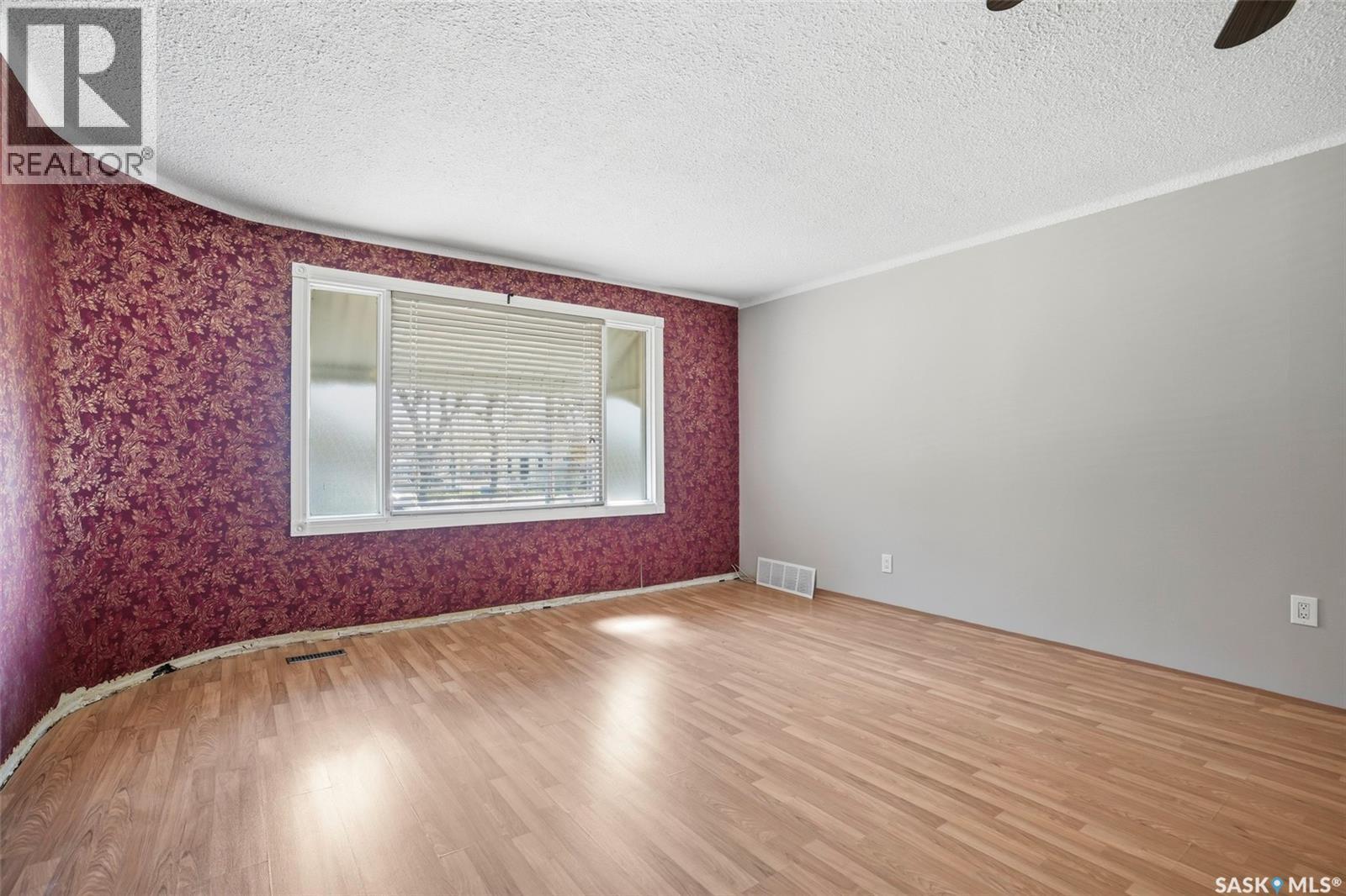 721 H Avenue S, Saskatoon, SK - Indoor Photo Showing Other Room