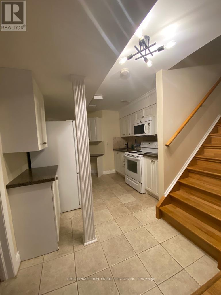 3197 Oakview Road, Mississauga, ON