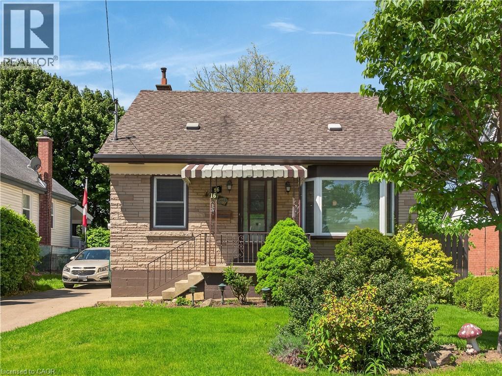 16 Brodick Street, Hamilton, ON - Outdoor