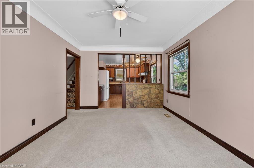 16 Brodick Street, Hamilton, ON - Indoor Photo Showing Other Room