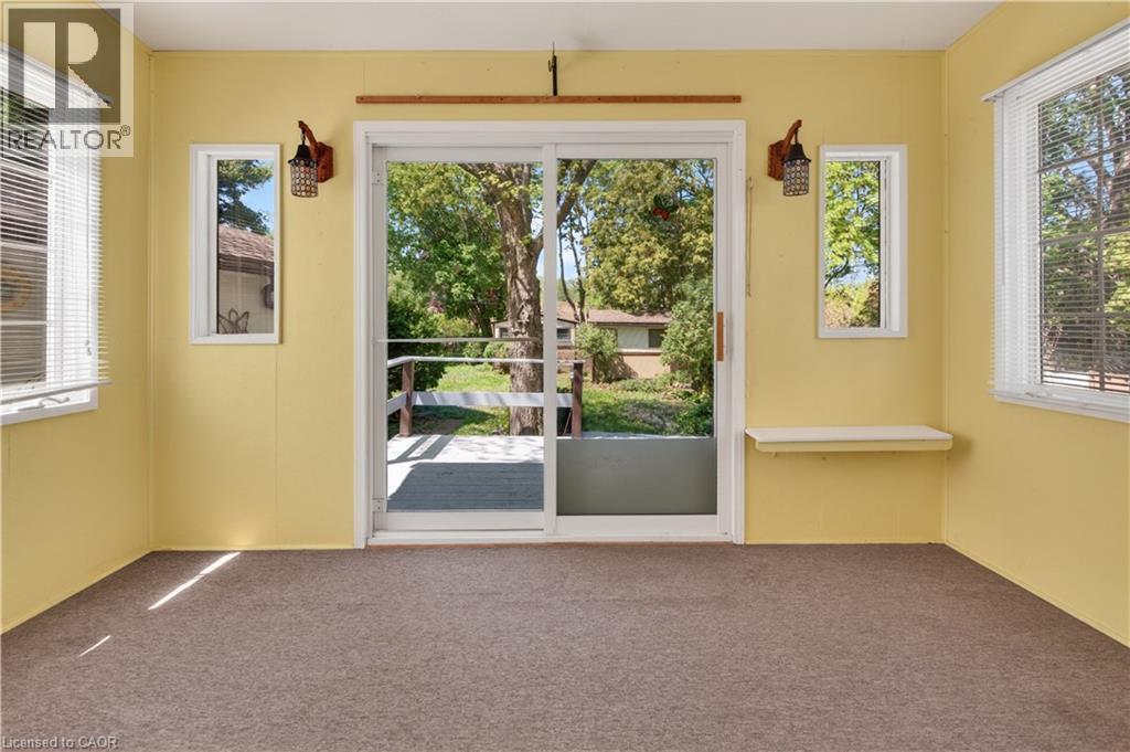 16 Brodick Street, Hamilton, ON - Indoor Photo Showing Other Room