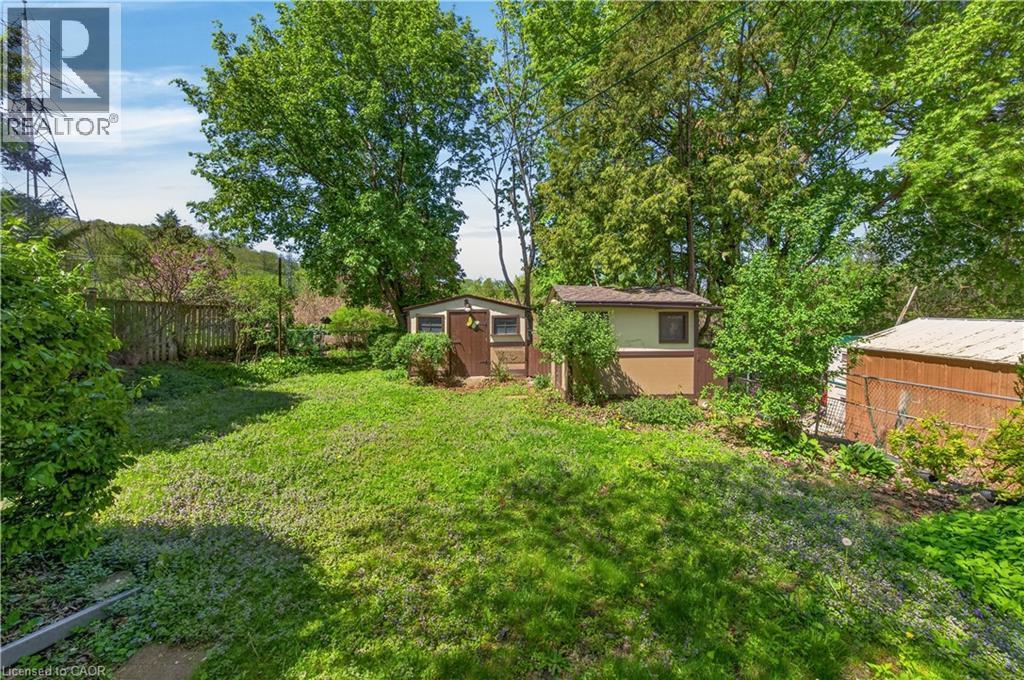 16 Brodick Street, Hamilton, ON - Outdoor