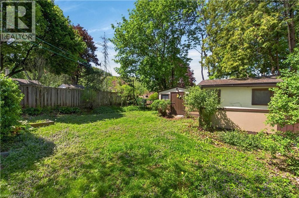 16 Brodick Street, Hamilton, ON - Outdoor