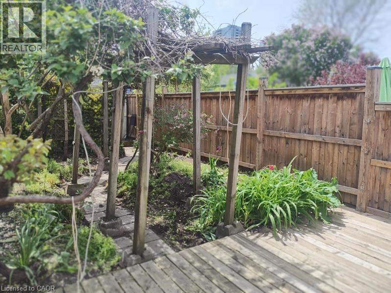 187 Barton Street W, Hamilton, ON - Outdoor With Deck Patio Veranda