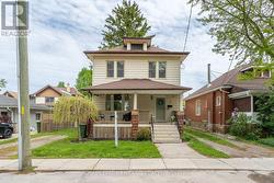 72 WALNUT STREET St. Thomas, ON N5R 2Y9