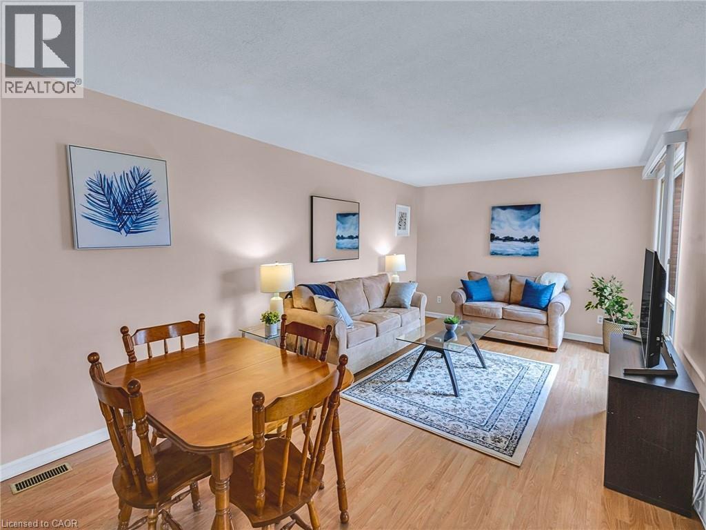 28 Underhill Crescent Unit# 3, Kitchener, ON - Indoor