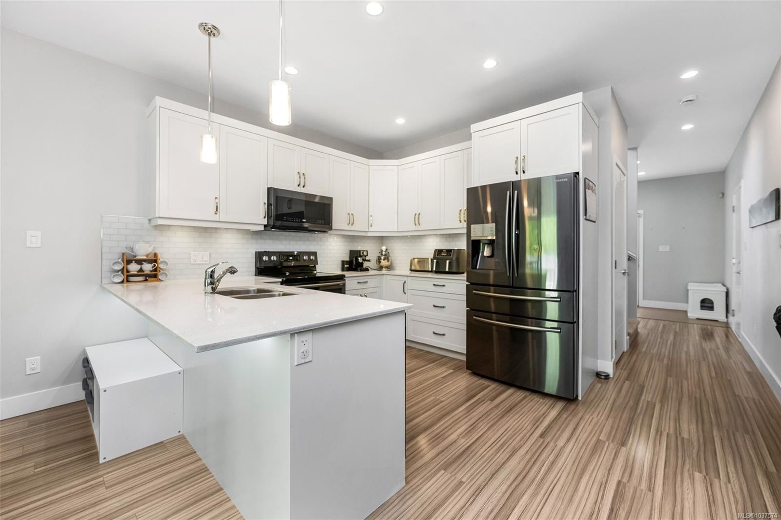 2142 Winfield Dr, Sooke, BC