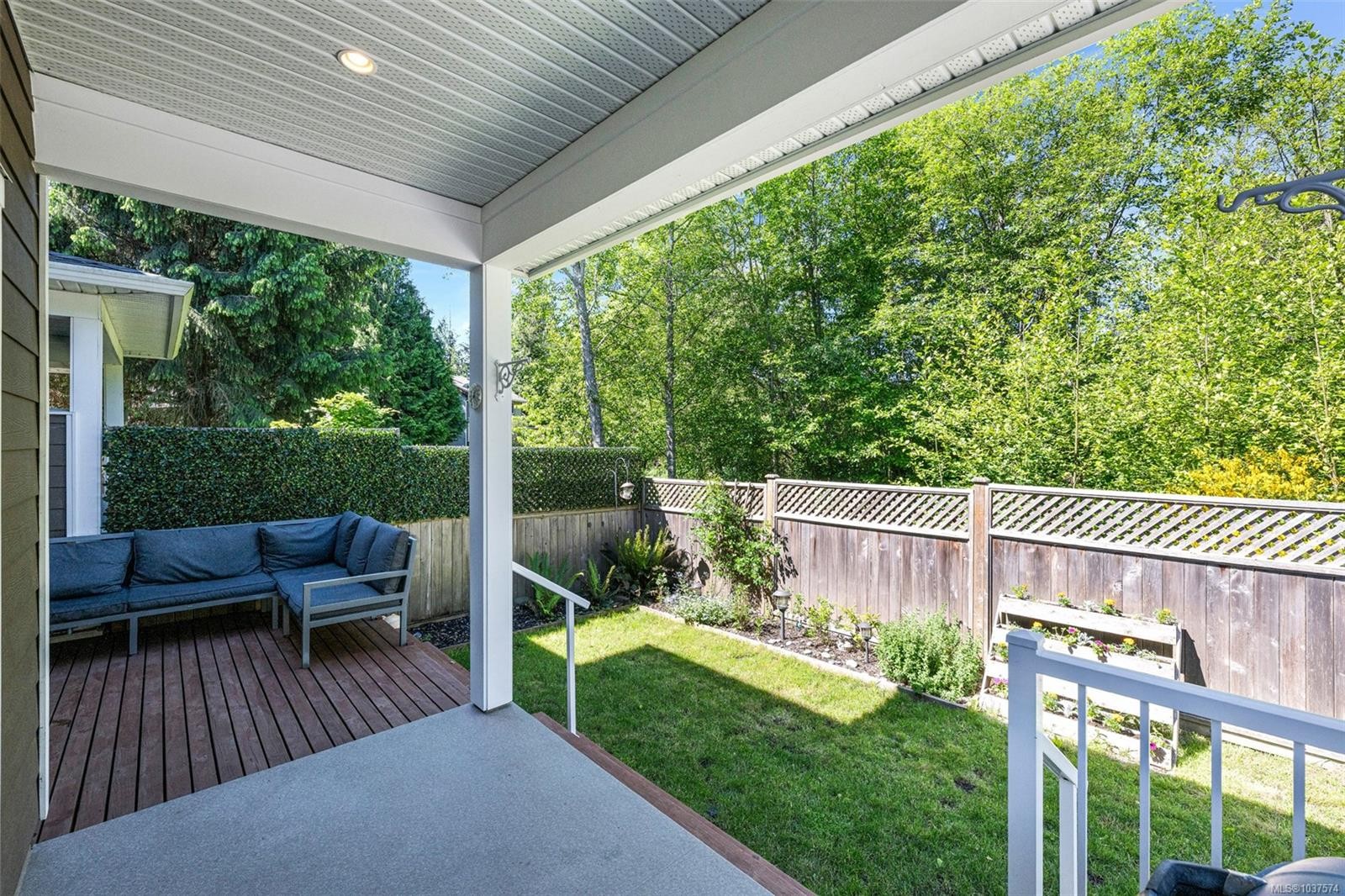2142 Winfield Dr, Sooke, BC