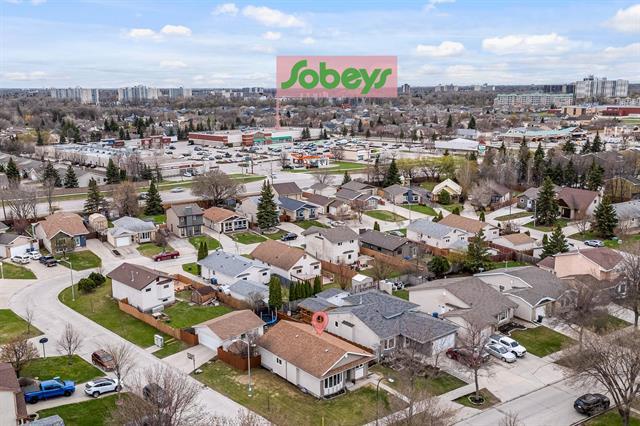 79 Riverstone Rd, Winnipeg, MB