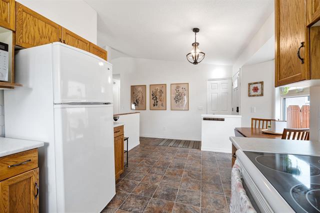 79 Riverstone Rd, Winnipeg, MB