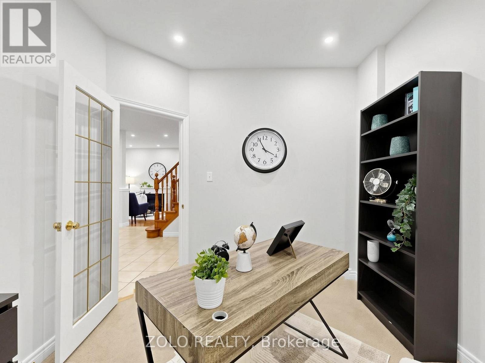 70 Doon Mills Drive, Kitchener, ON - Indoor