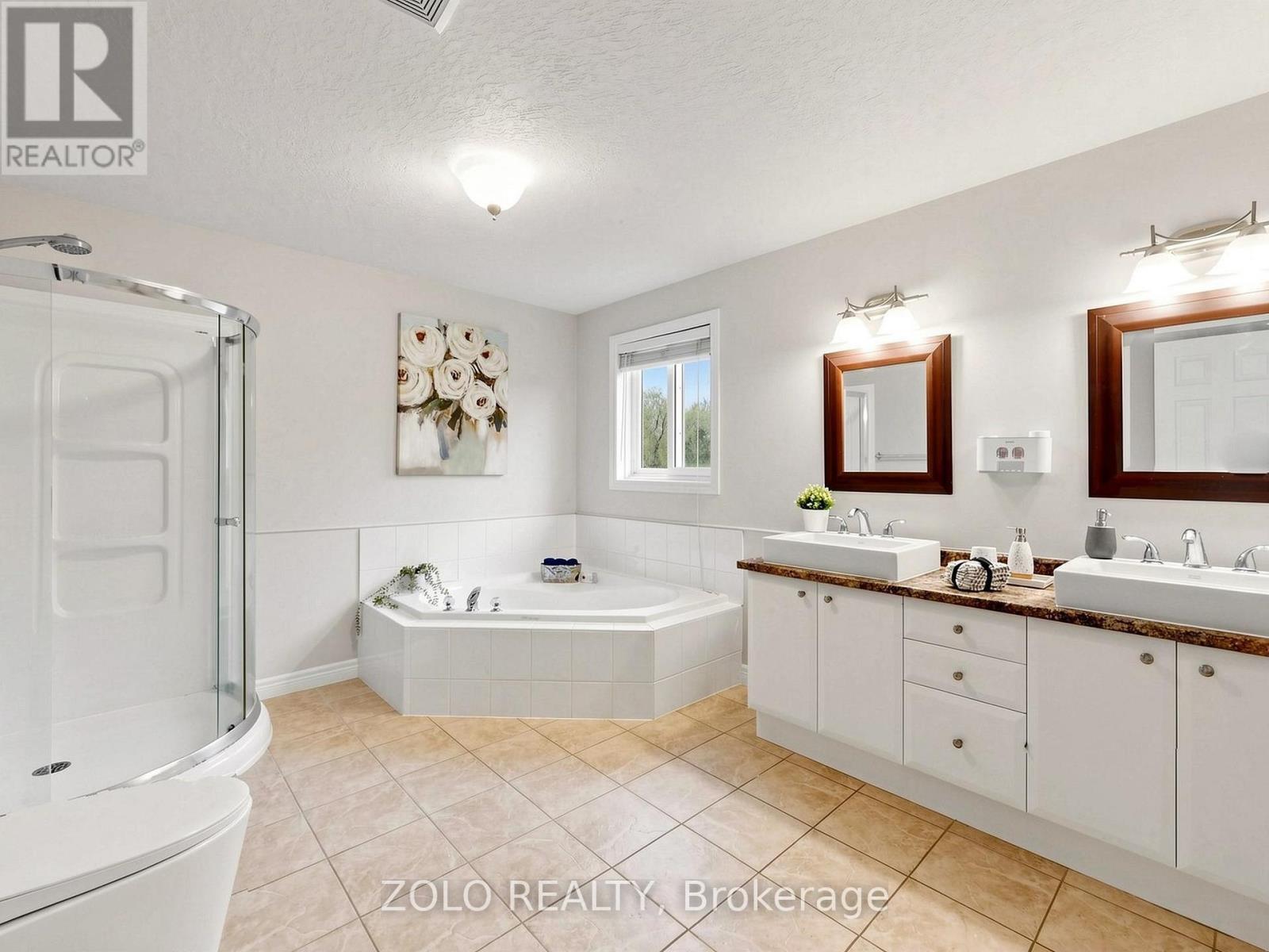 70 Doon Mills Drive, Kitchener, ON - Indoor Photo Showing Bathroom