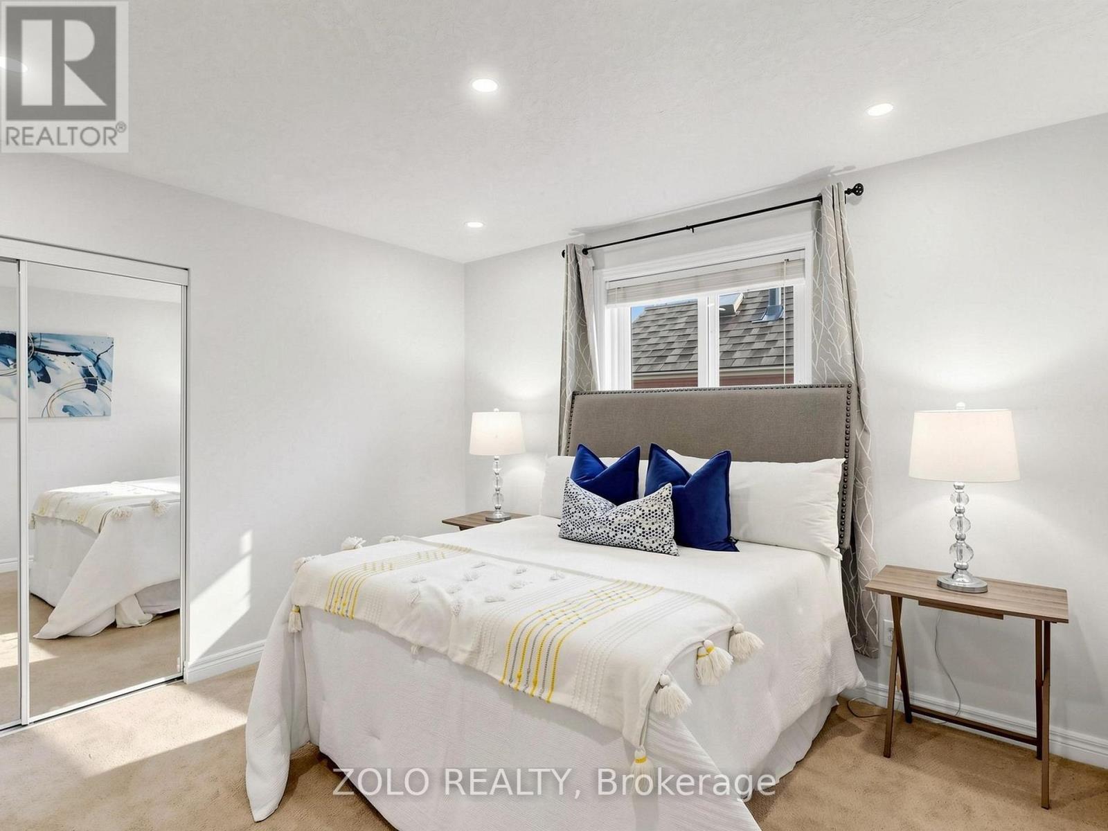 70 Doon Mills Drive, Kitchener, ON - Indoor Photo Showing Bedroom