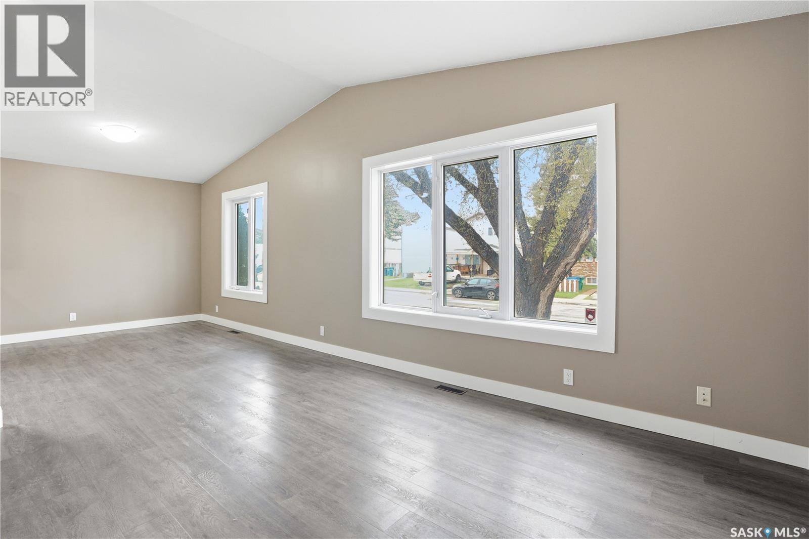 330B X Avenue S, Saskatoon, SK - Indoor Photo Showing Other Room