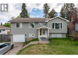 2909 PINEWOOD AVENUE Prince George, BC V2N 1H8