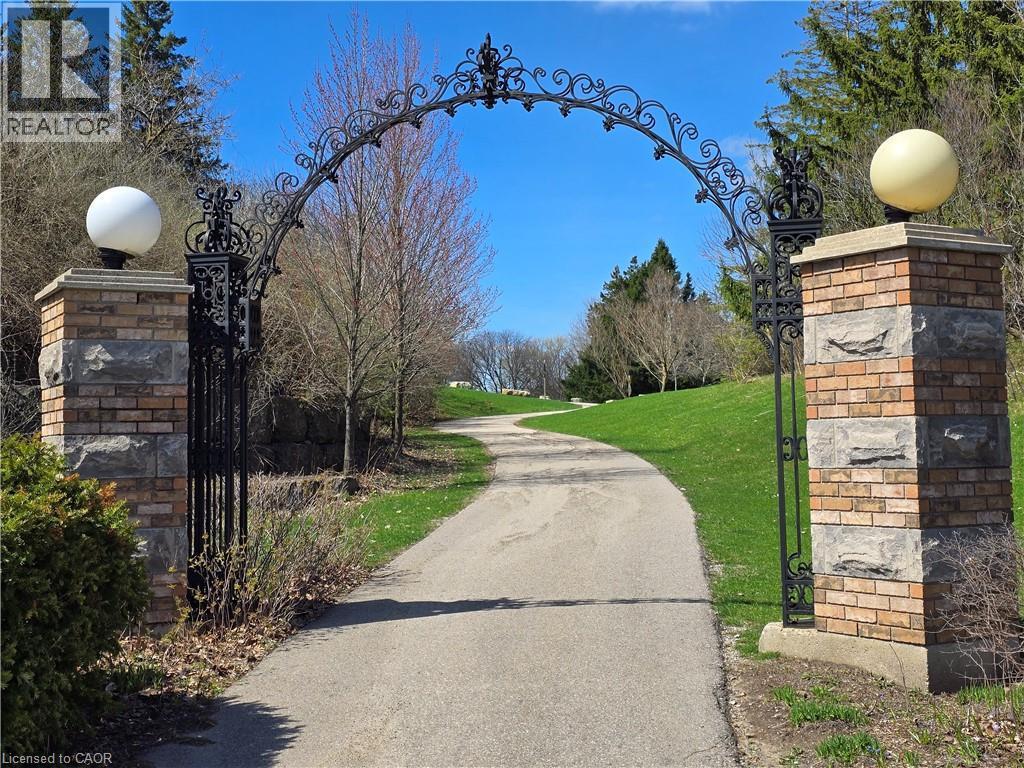 45 Westmount Road N Unit# 202, Waterloo, ON - Outdoor With View
