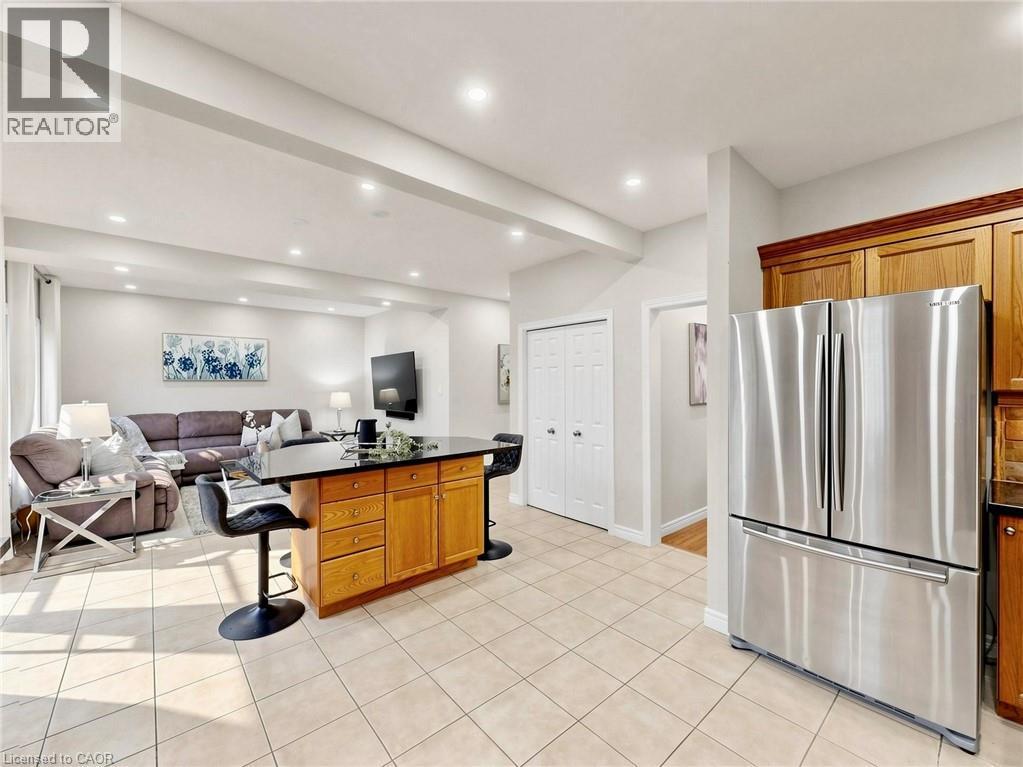 70 Doon Mills Drive, Kitchener, ON - Indoor