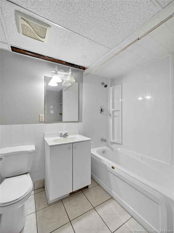 242 Broadway St, Moncton, NB