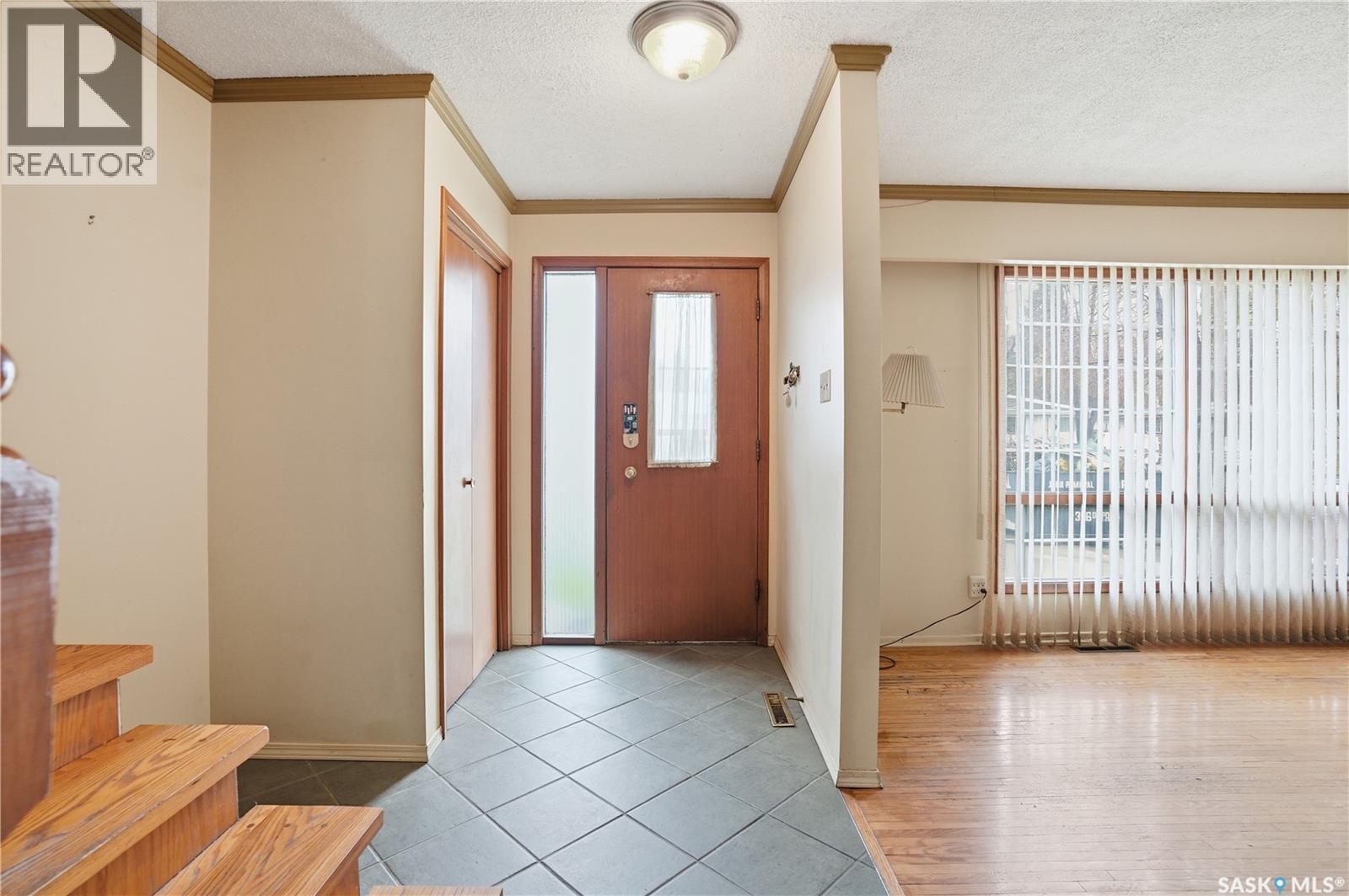 2009 Easthill, Saskatoon, SK - Indoor Photo Showing Other Room