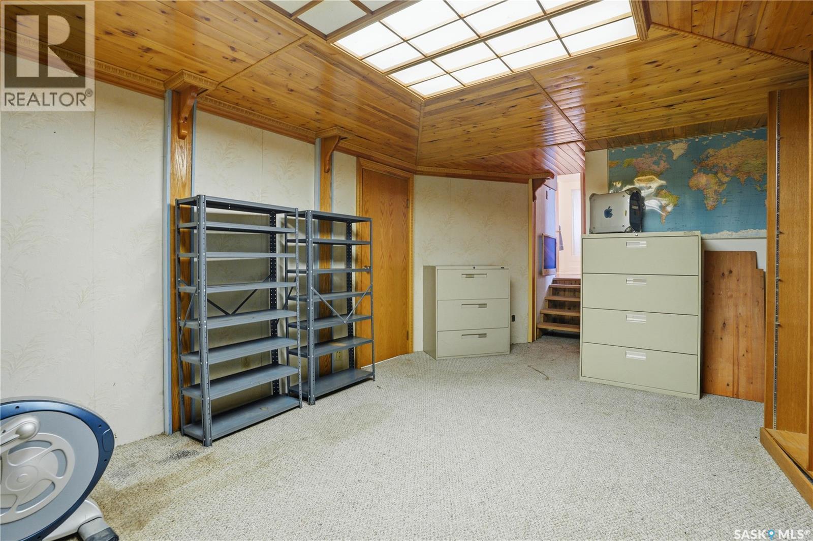 2009 Easthill, Saskatoon, SK - Indoor