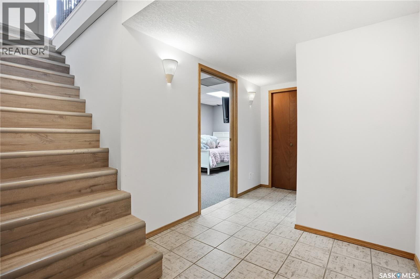 165 3Rd Street, Pilot Butte, SK - Indoor Photo Showing Other Room