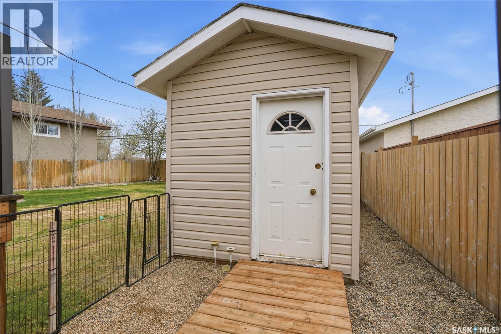 165 3Rd Street, Pilot Butte, SK - Outdoor With Exterior