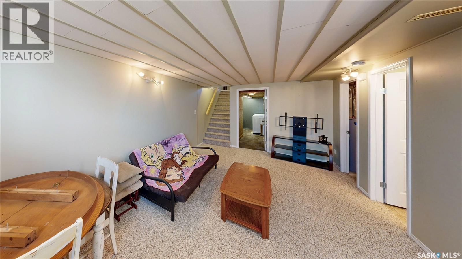 2 22 Qu'Appelle Crescent, Balgonie, SK - Indoor Photo Showing Other Room