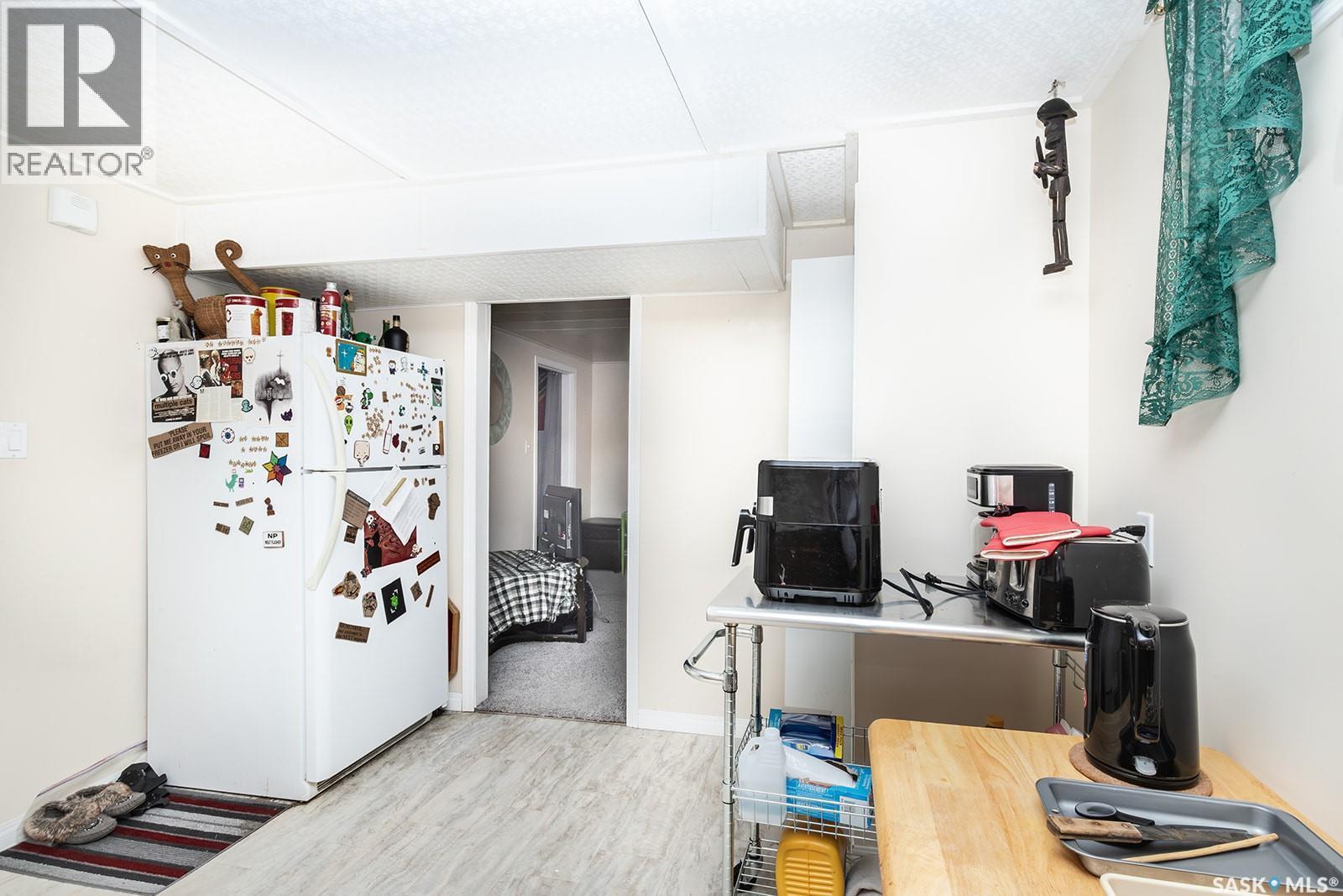 43 Lindsay Drive, Saskatoon, SK - Indoor