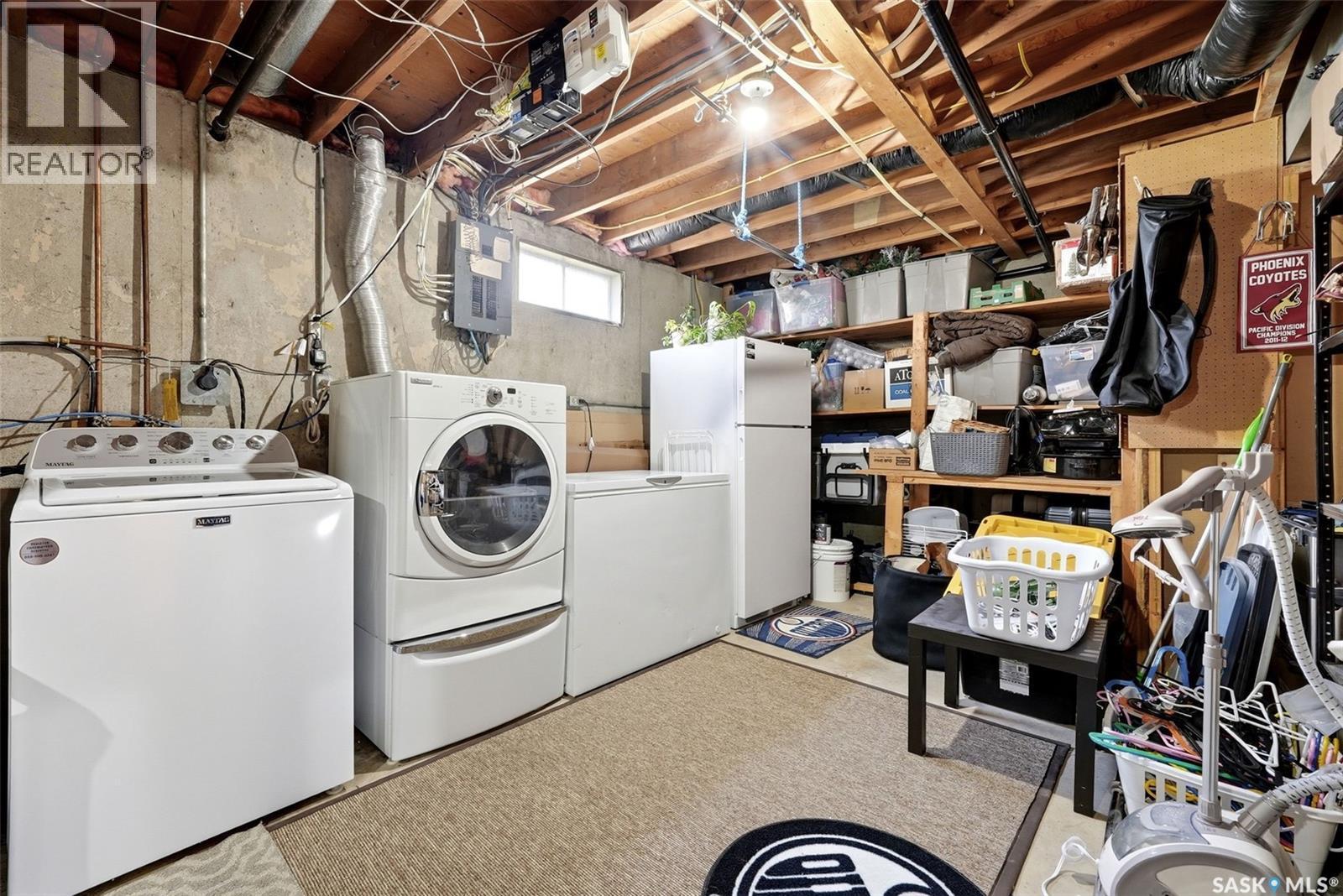 120 Eden Avenue, Regina, SK - Indoor Photo Showing Laundry Room