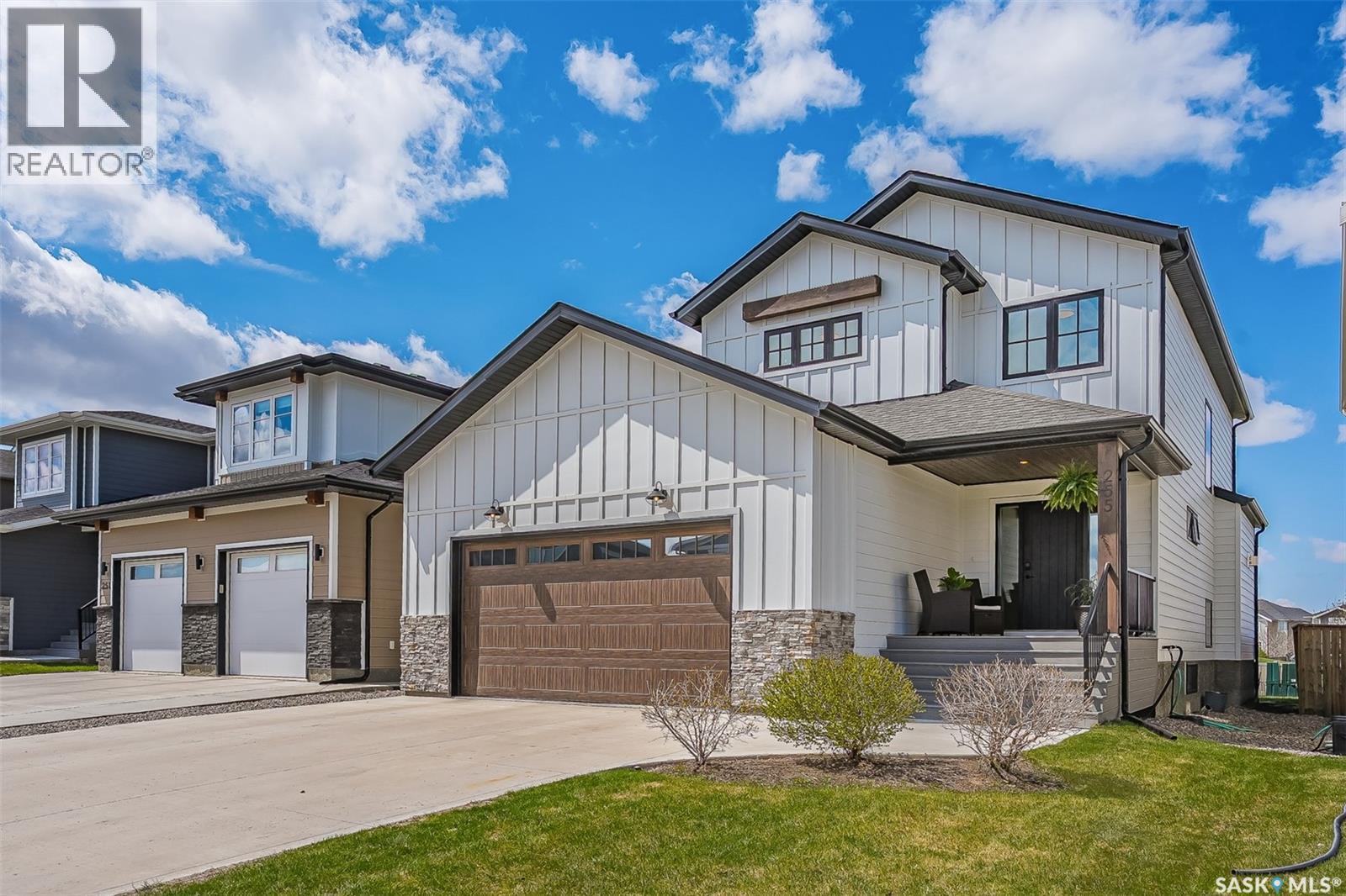 255 Greyeyes-Steele Way, Saskatoon, SK - Outdoor With Facade