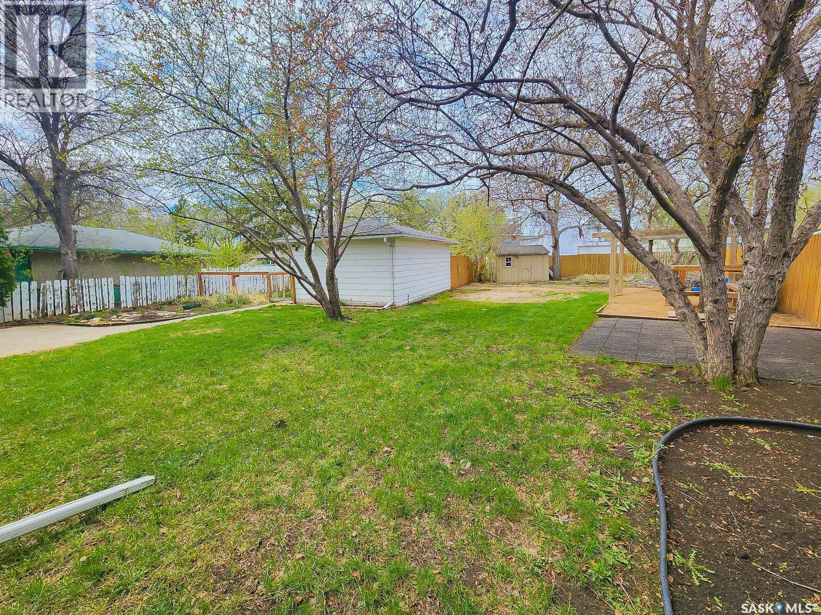 5342 5Th Avenue, Regina, SK - Outdoor