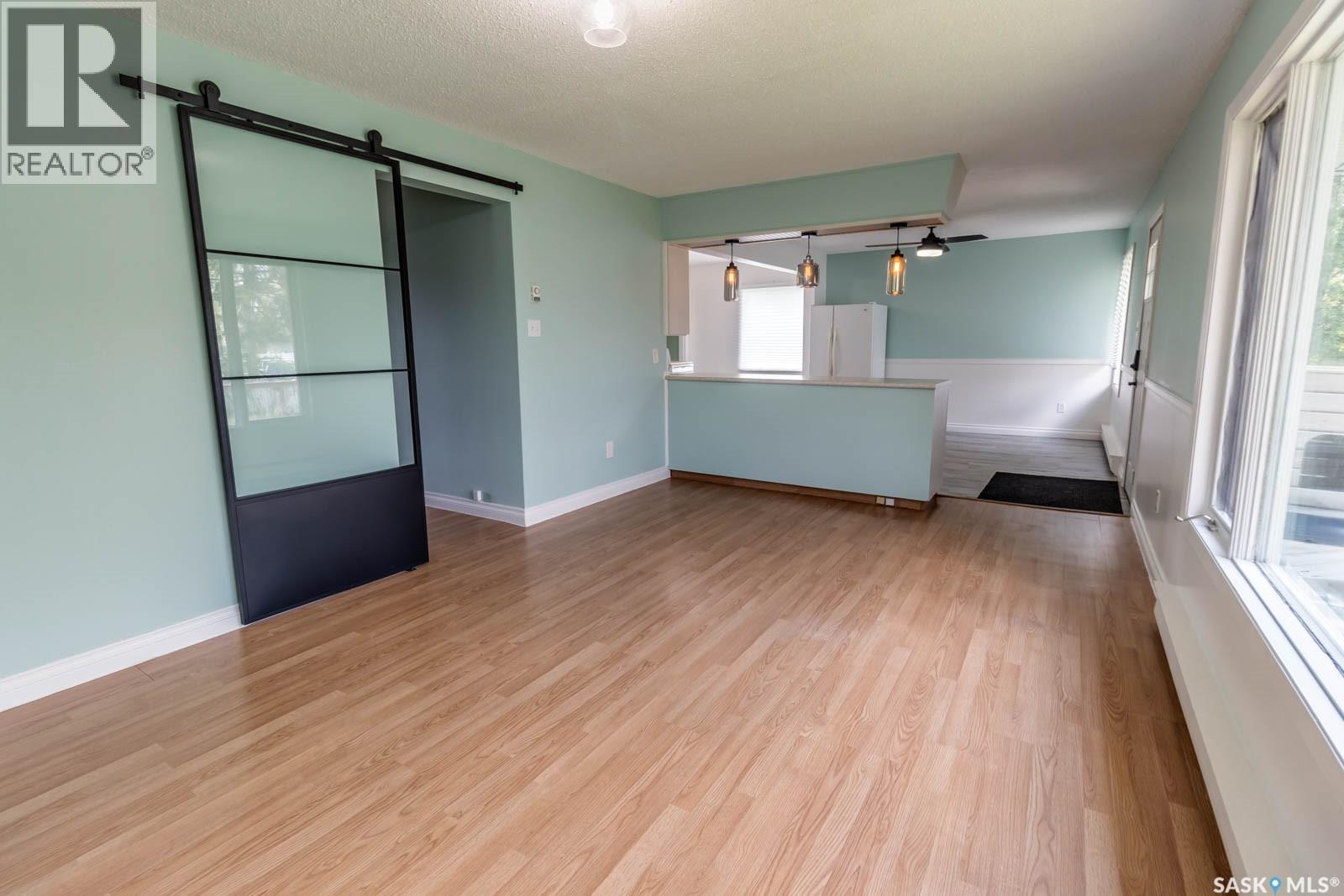 5342 5Th Avenue, Regina, SK - Indoor Photo Showing Other Room