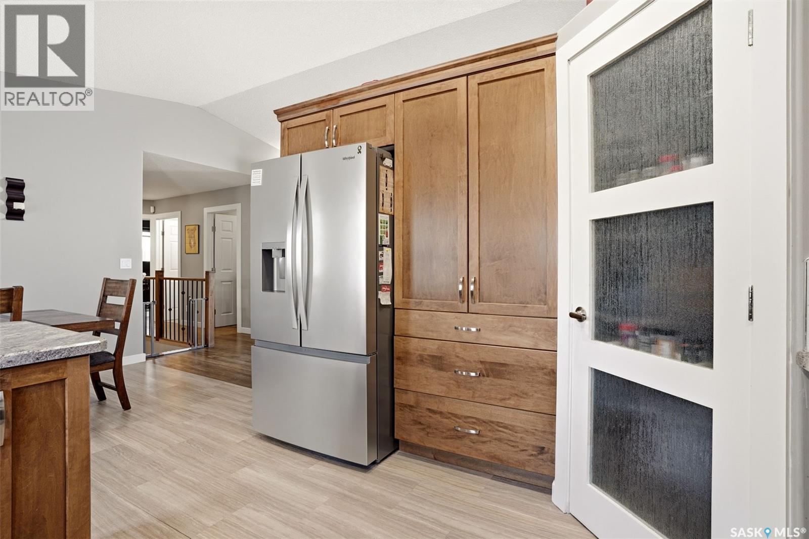 1248 Boehm Bay N, Regina, SK - Indoor