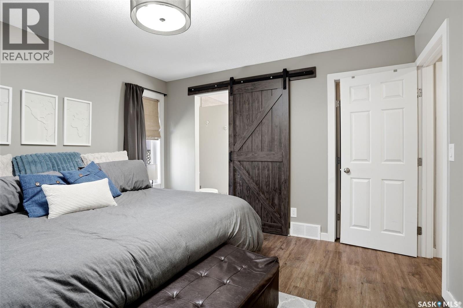 1248 Boehm Bay N, Regina, SK - Indoor Photo Showing Bedroom