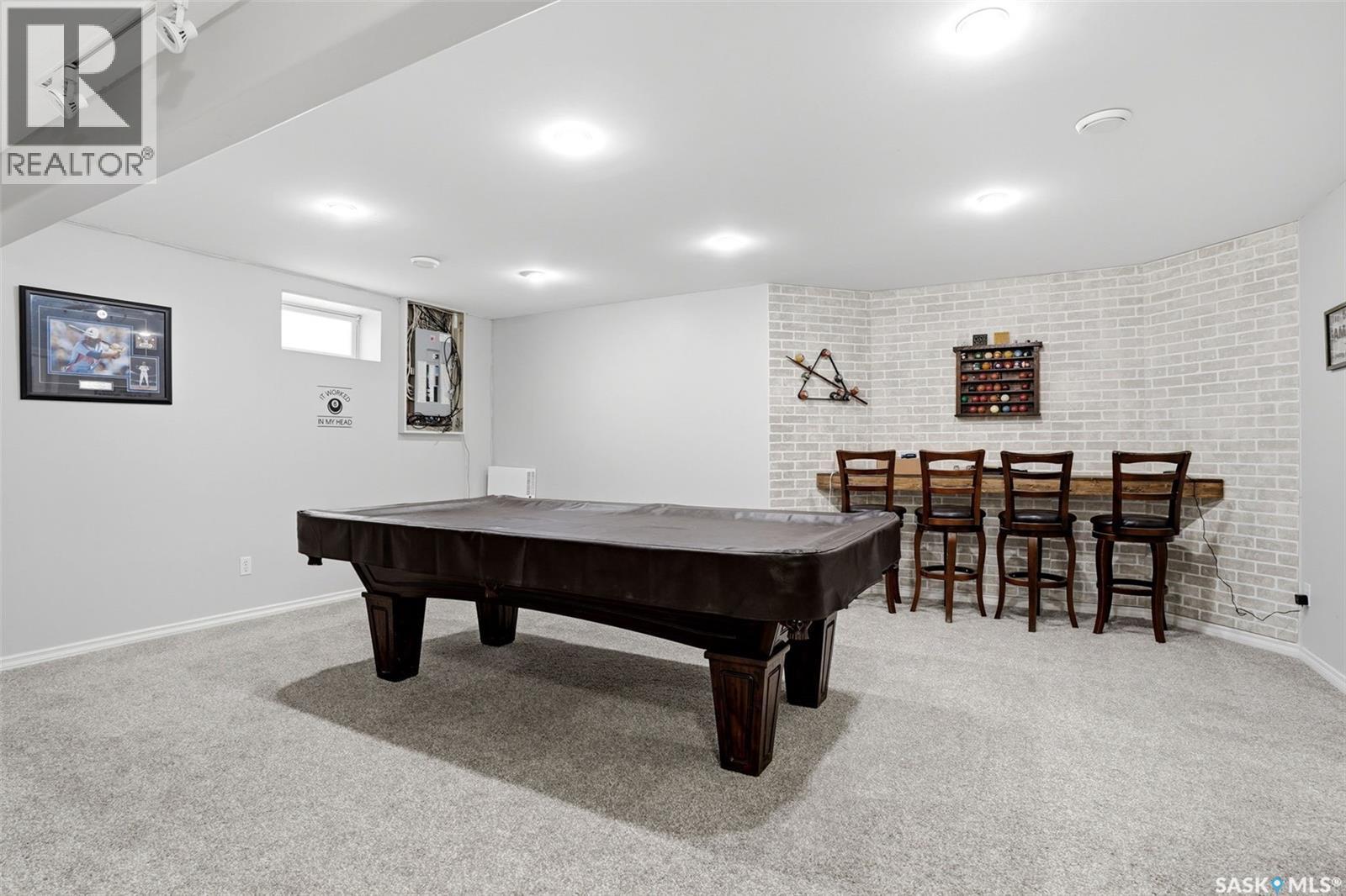 1248 Boehm Bay N, Regina, SK - Indoor Photo Showing Other Room
