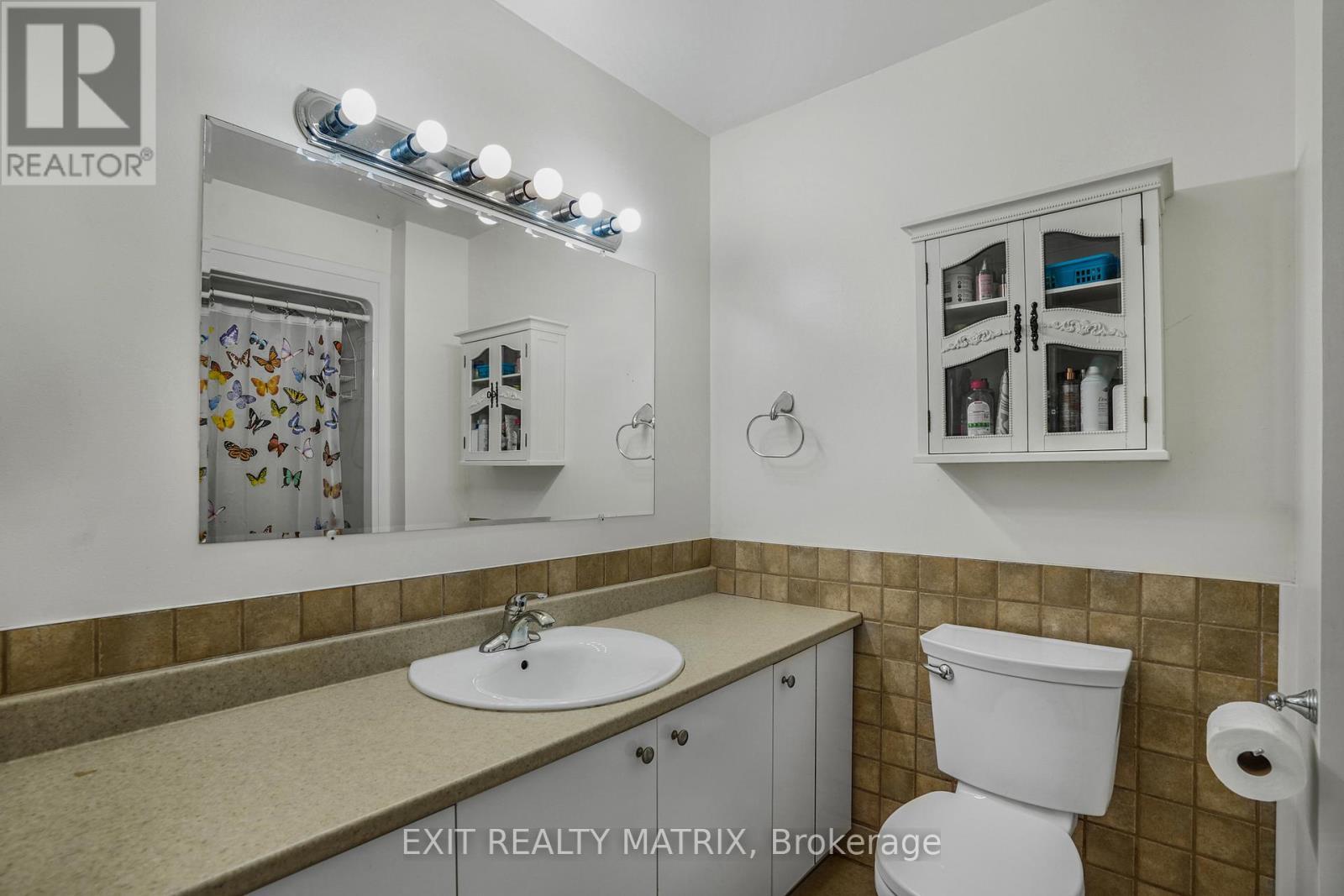 136 Martel Crescent, Champlain, ON - Indoor Photo Showing Bathroom