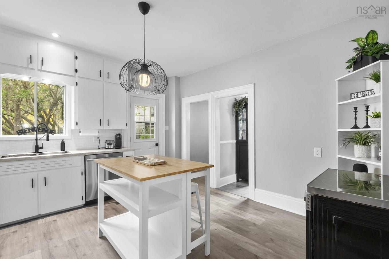 154 Chestnut Street, Windsor, NS