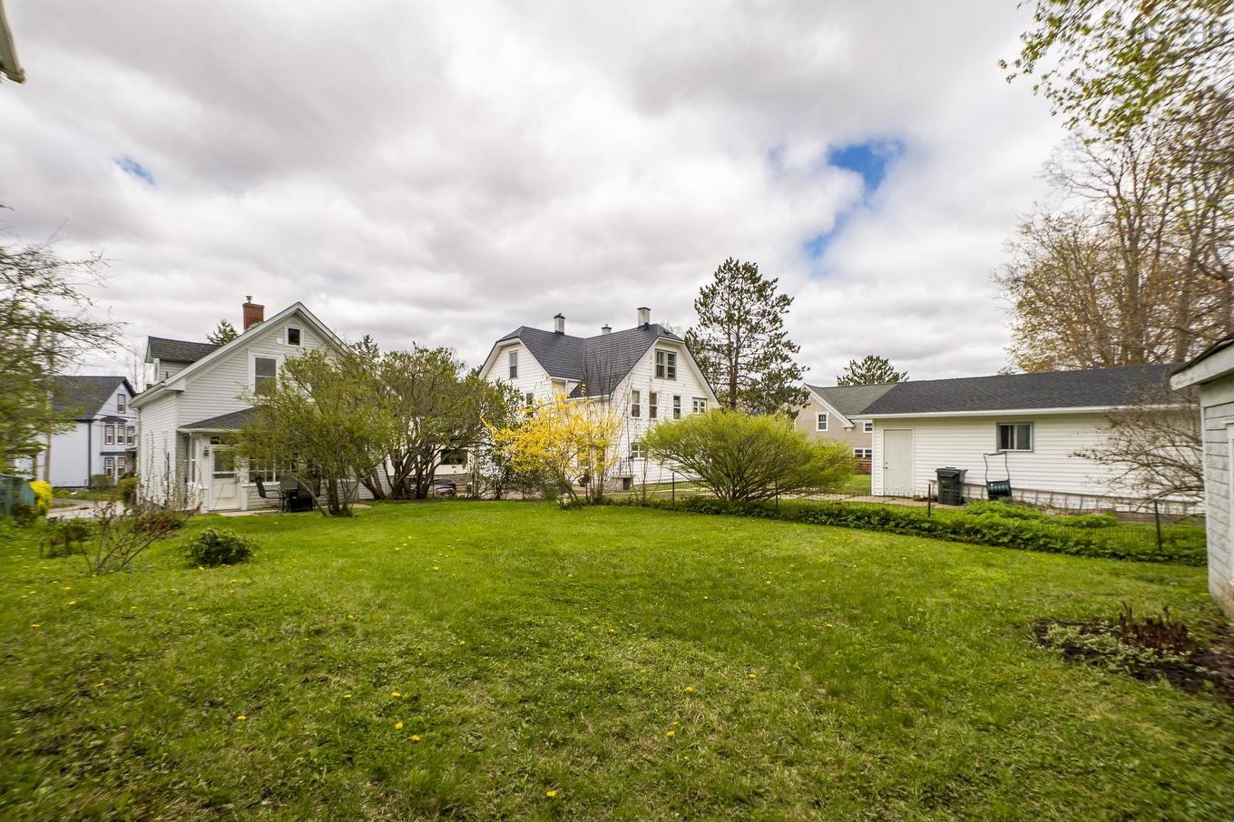 154 Chestnut Street, Windsor, NS
