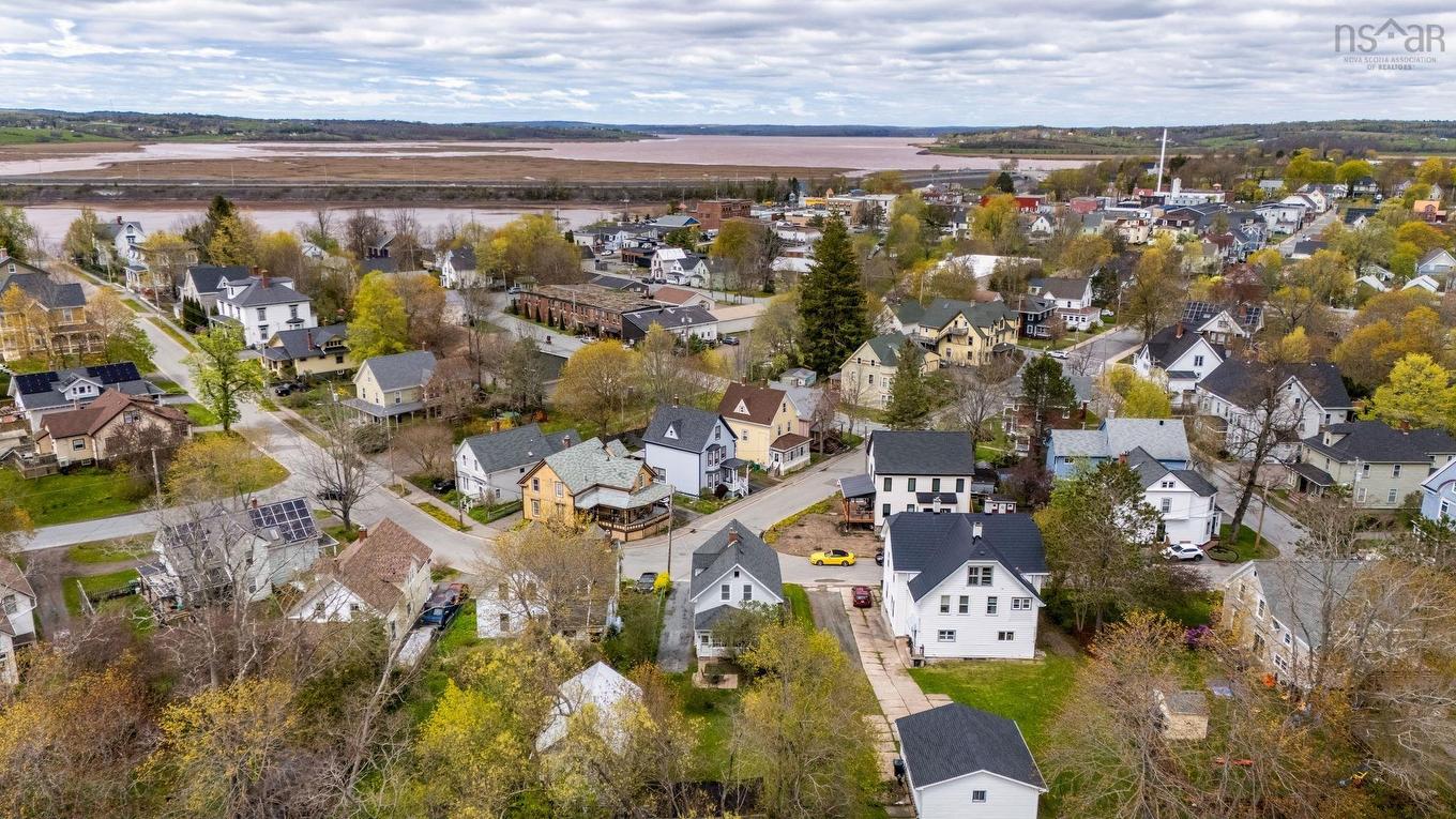 154 Chestnut Street, Windsor, NS