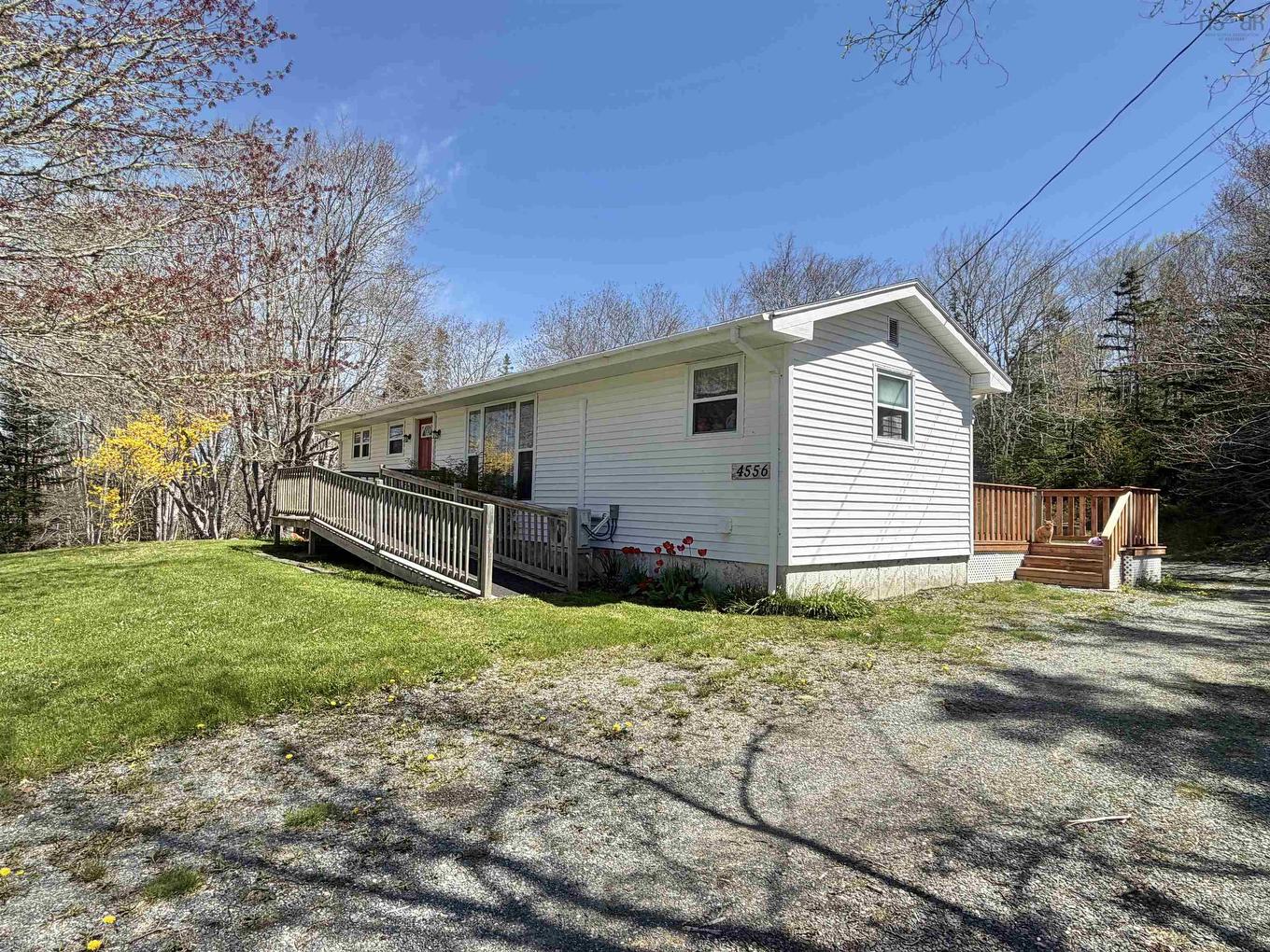 4556 Highway 3, Central Argyle, NS