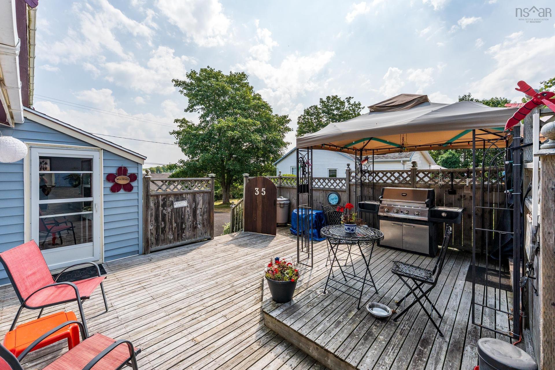 35 King Street, Digby, NS
