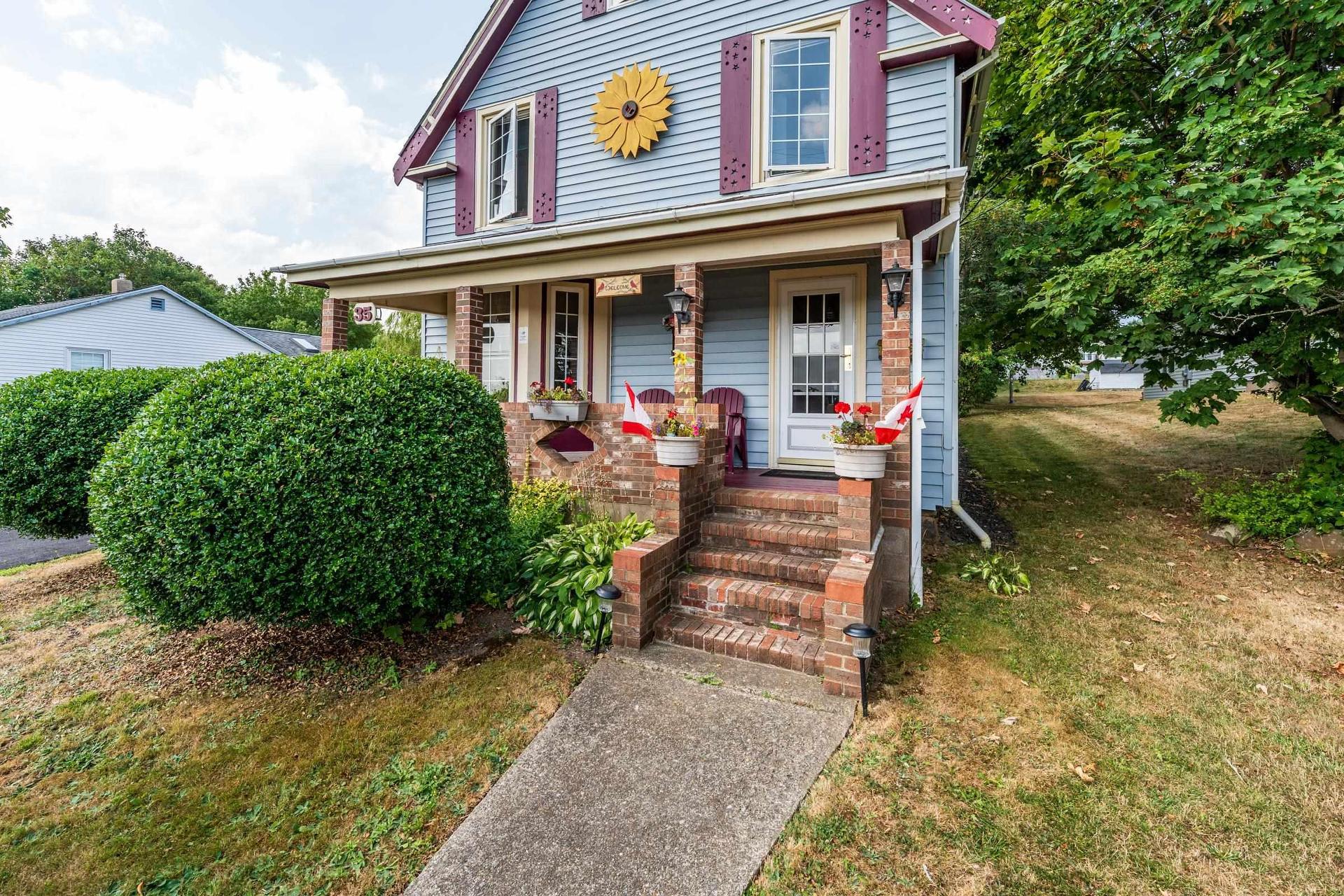 35 King Street, Digby, NS
