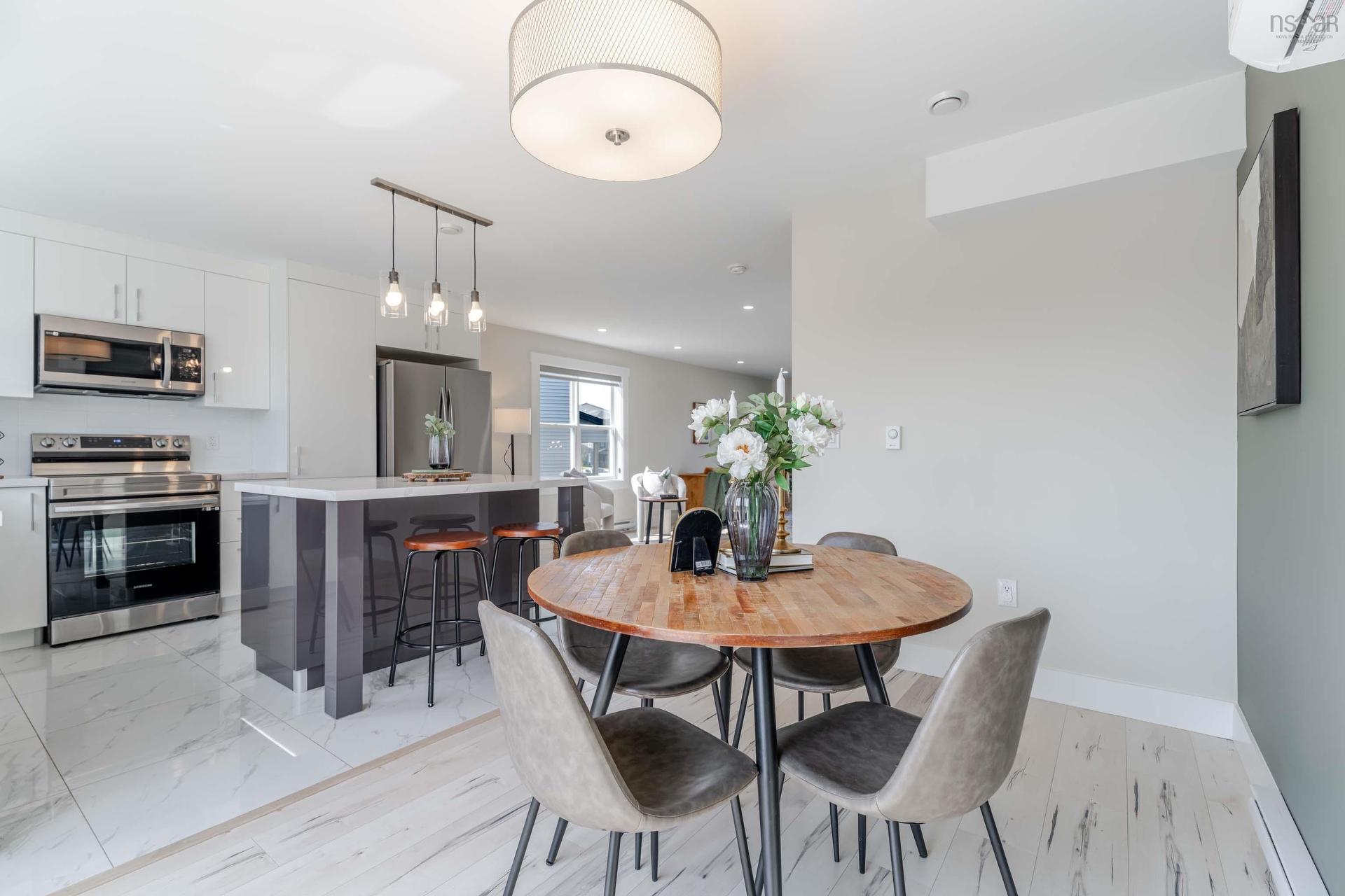 19 Flatrock Crescent, Beechville, NS